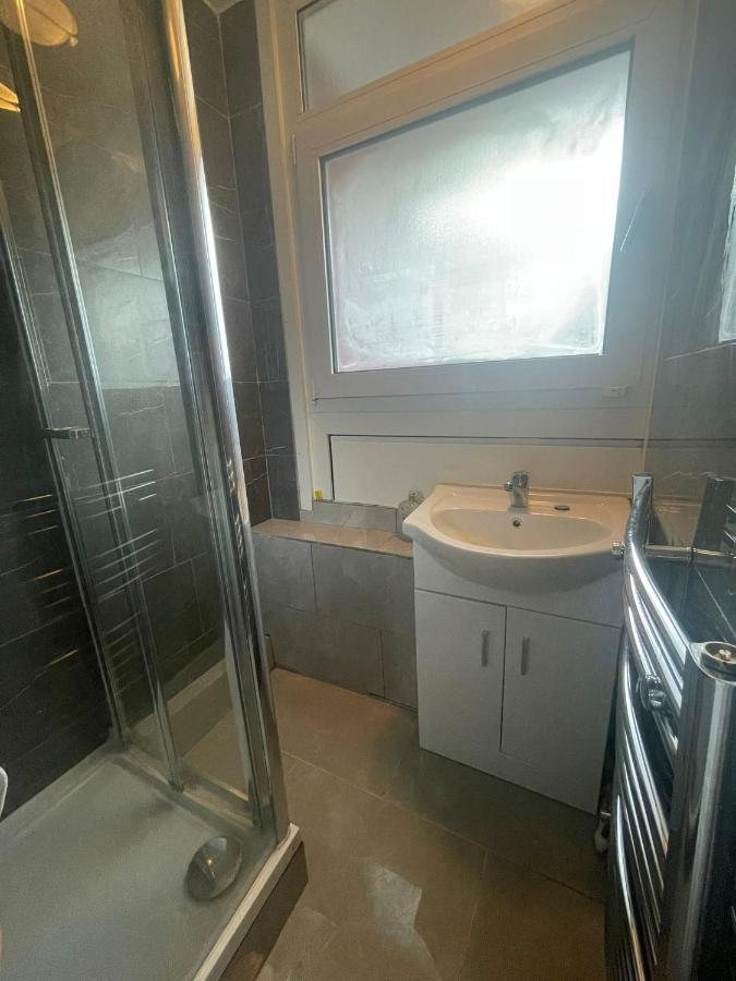 Cosy Room With Smart Tv In Central London Londres Exterior foto